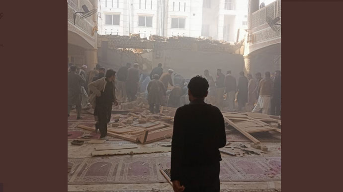 В Пакистане в мечети прогремел взрыв: 31 погибший и более сотни раненых 