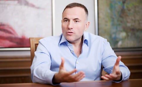 РФ просит Украину выдать олигарха Фукса – Лещенко 0c1ac47 fuks 1 - РФ просит Украину выдать олигарха Фукса – Лещенко