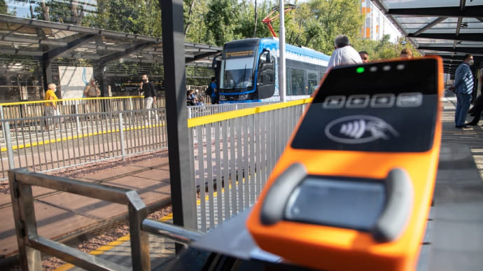 Возобновляется движение скоростных трамваев на маршрутах №1 и №3 в Киеве