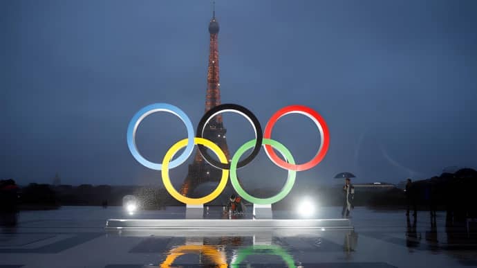 Paris mayor says Russian and Belarusian athletes will not be welcome in Paris during Olympics