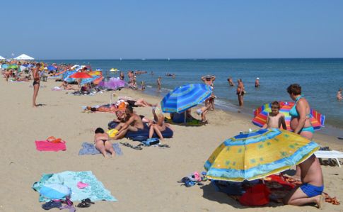 В Затоке, Черноморске и Мариуполе не желательно купаться. Всего 164 пляжа