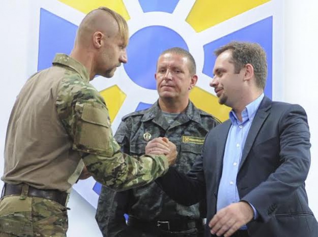 Партийный воскресник. Украинские партии утвердили свои избирательные списки