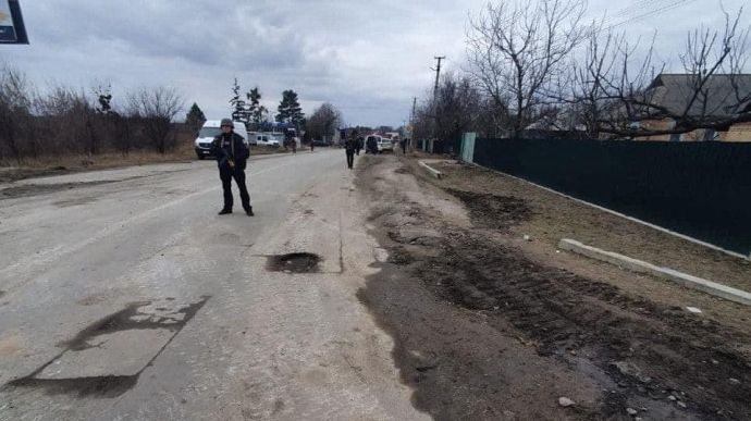Российские войска обстреляли блокпост в Киевской области: 5 погибших