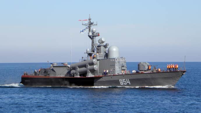 Спецоперация ГУР МО: в Крыму затоплен ракетный катер РФ Ивановец