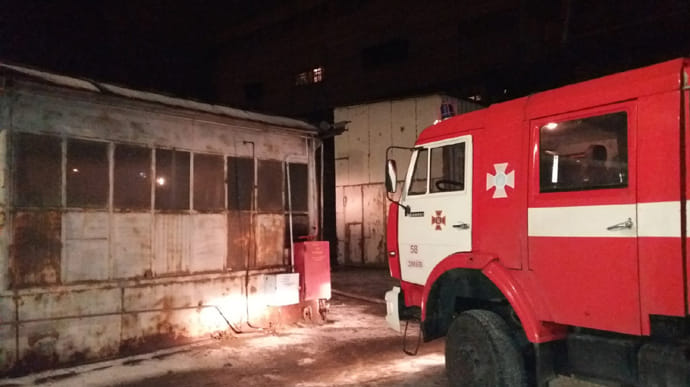 На Змиевской ТЭС произошел пожар: тушили всю ночь