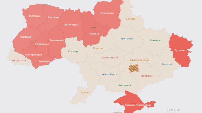 В Киеве и ряде областей объявляли воздушную тревогу