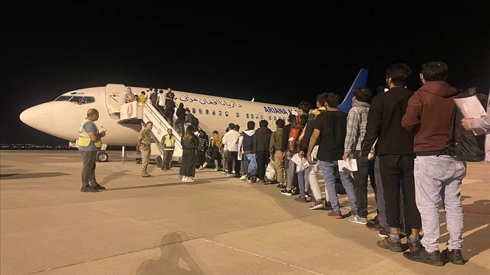 Туреччина депортувала понад 270 нелегальних мігрантів з Афганістану