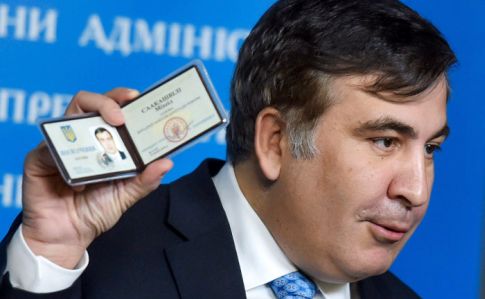Саакашвілі заявив, що Порошенко збирається позбавити його громадянства