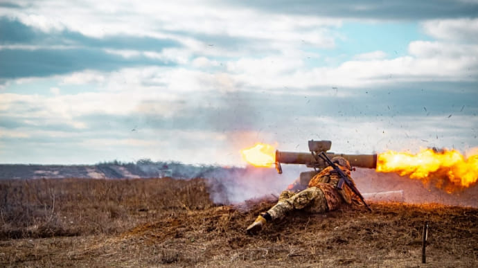 На Донбассе российские боевики применили минометы и беспилотники