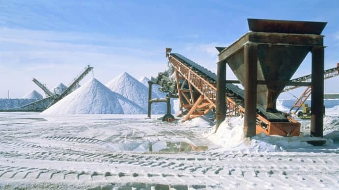 Ukraine starts importing salt from Africa after facing issues with its production in Zakarpattia