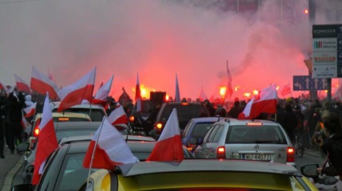 Марш незалежності у Варшаві: сутички із поліцією і заблоковані дороги