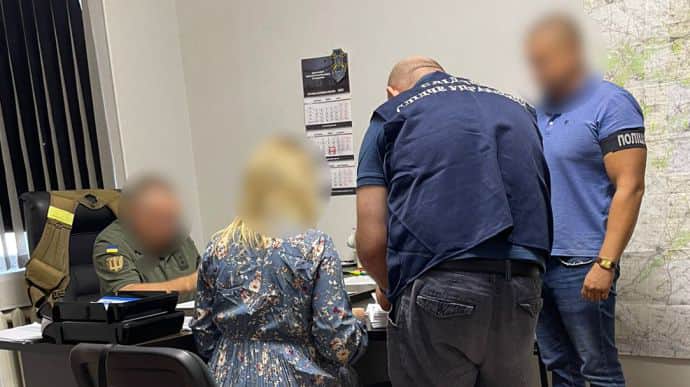 Отмыли почти 700 тысяч – полиция подозревает руководство ТЦК в Харьковской области