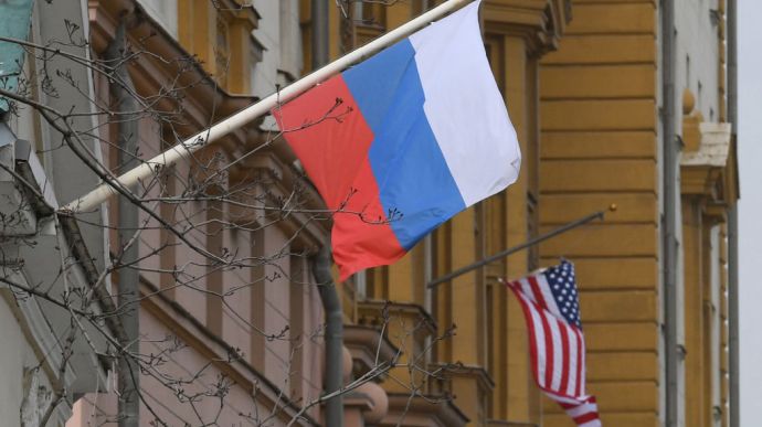 США мали жорсткіше переслідувати порушників санкцій проти РФ з 2014 року – Politico