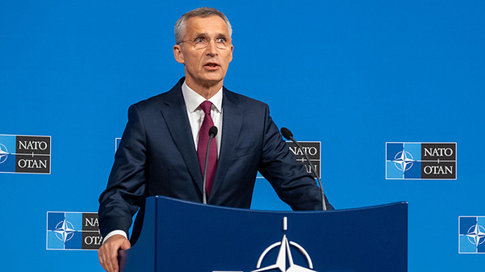 Столтенберг: Ядерный шантаж РФ не повлияет на поддержку Украины со стороны НАТО