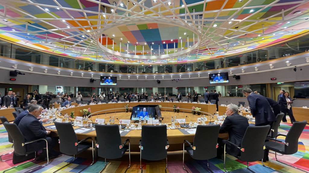 Саммит ЕС оставил неизменными условия обретения Украиной статуса кандидата