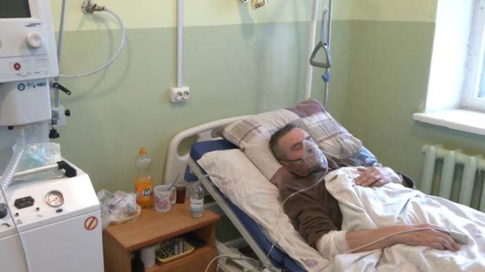 В Украине за сутки 11 680 новых случаев коронавируса, 457 летальных