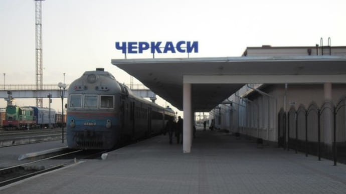 Самый медленный поезд Украины сломался
