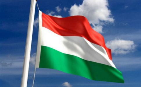 Будапешт вимагає від України офіційного статусу для угорської мови