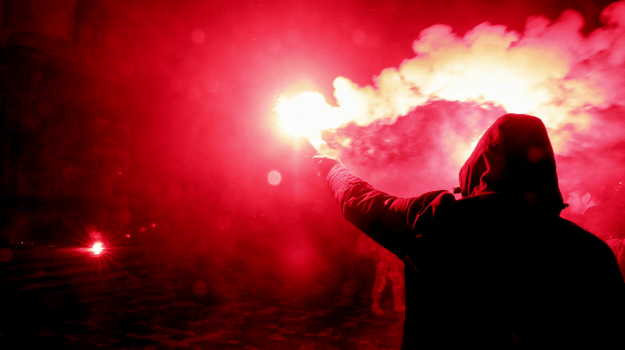 Головні новини суботи і ночі: акція під ОП, Київ та Одещина почервоніли