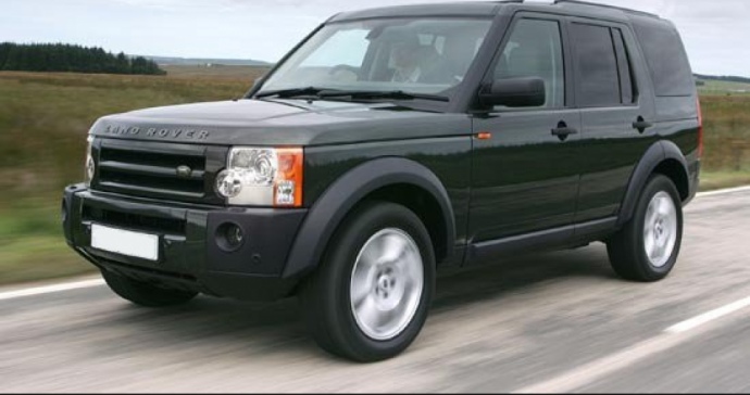 Автомобіль Land Rover Discovery, на якому пересувається екс-чиновник