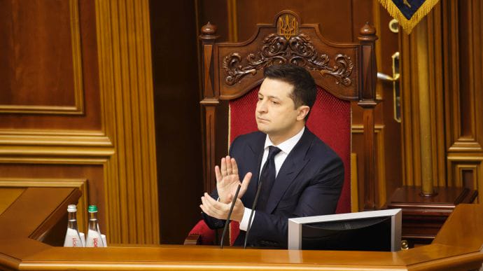 Зеленский внес ряд законопроектов относительно гражданства