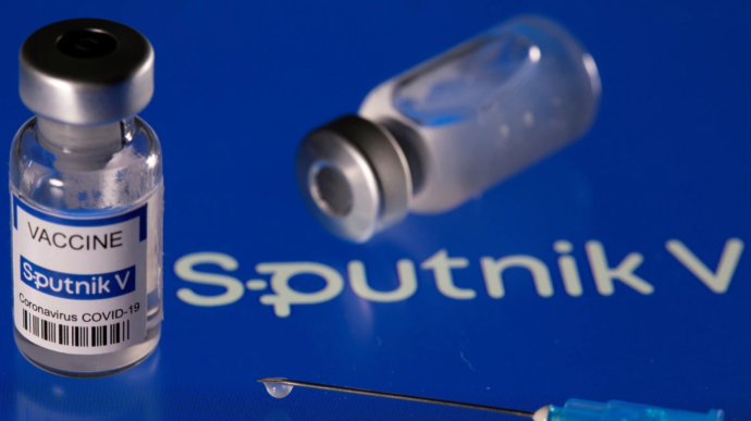 Австрія домовилася купити 1 млн доз російської вакцини Спутник V