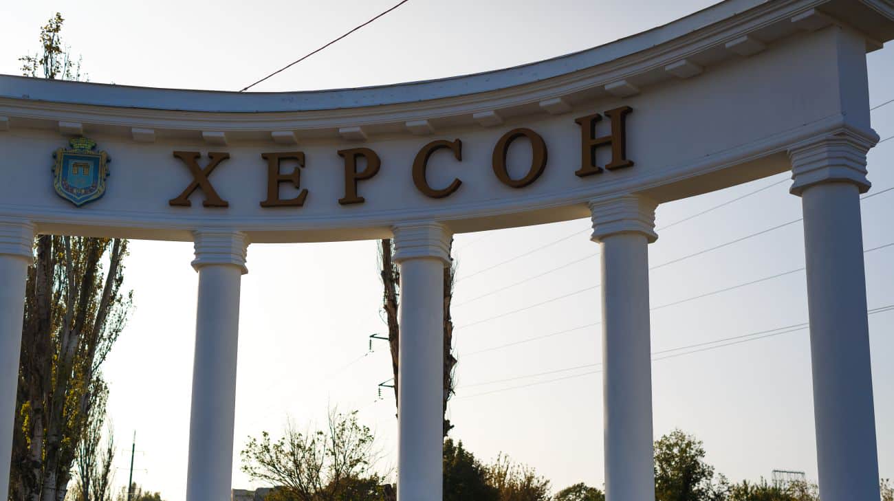 Russians drop explosives on Kherson resident, claiming his life