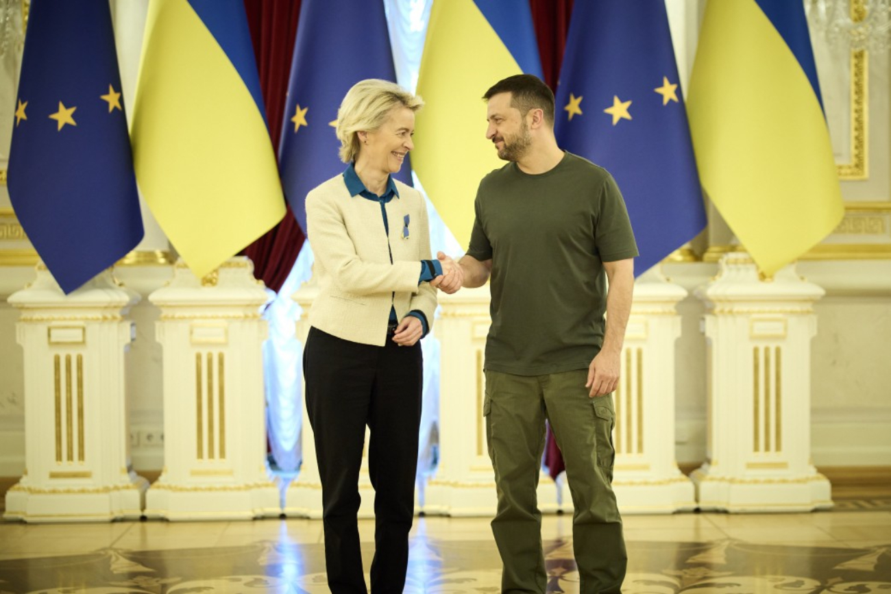 Von der Leyen discusses peace deal with Zelenskyy in phone call