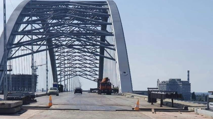 Розкрадання на будівництві Подільського мосту в Києві: розслідування про 32 млн завершено
