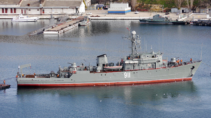 Влада Севастополя заявила про збиття 3 дронів, які атакували російський флот 