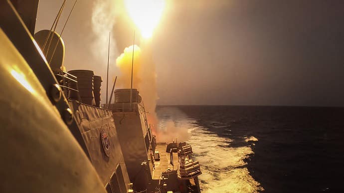 Військові США і Британії атакували хуситів у Ємені ракетами Томагавк – АР