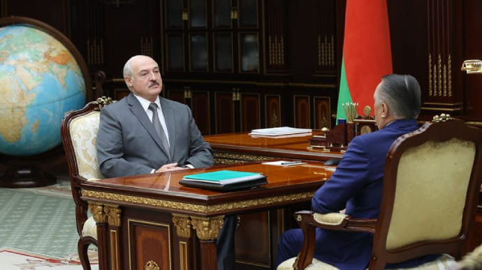Лукашенко визнав, що в Білорусі дещо авторитарна система