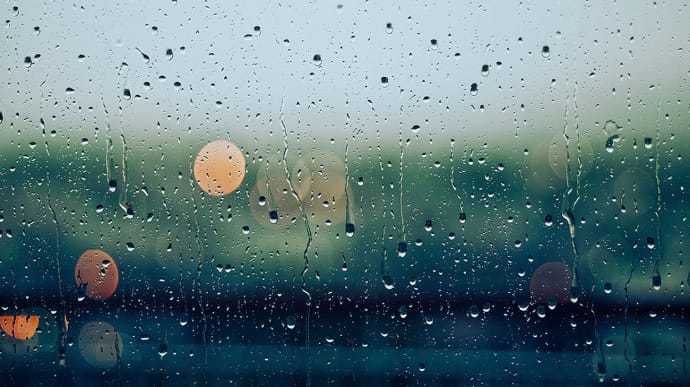 В Украине будут идти дожди, на юге днем до +17 днем 