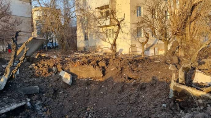 Россияне ударили ФАБами по гражданской инфраструктуре Купянска