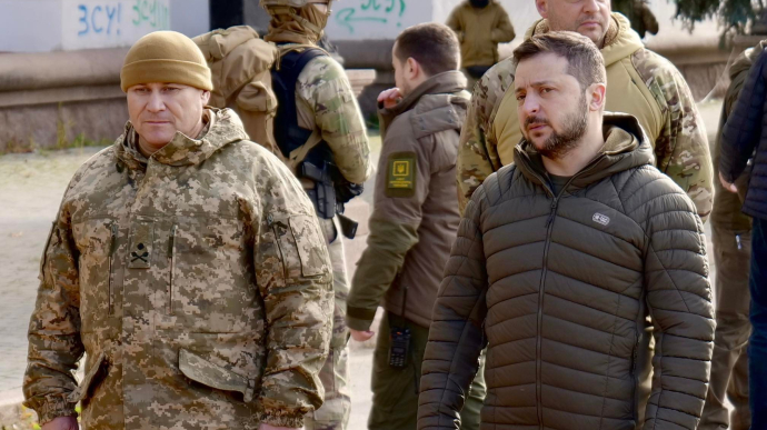 Like Through the Looking-Glass – Zelenskyy recalls his visit to liberated Kherson