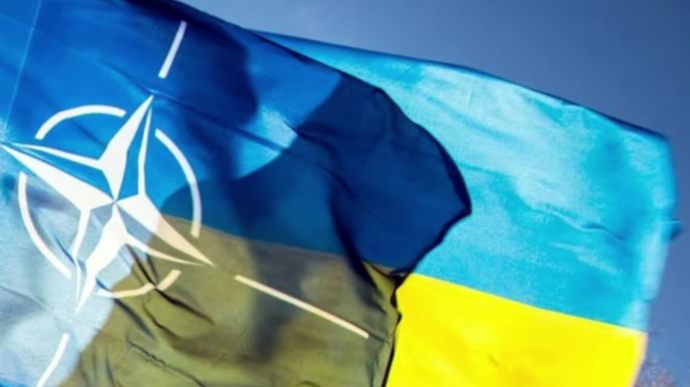Germany afraid of war with Russia so it wants to postpone Ukraine's accession to NATO
