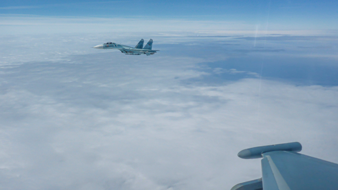 Російські винищувачі й літак-розвідник були перехоплені біля повітряного простору НАТО
