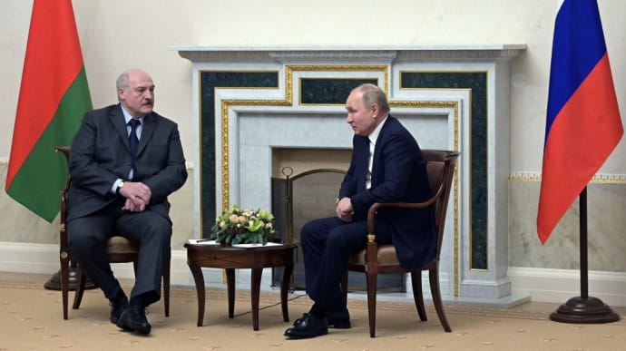 Путін та Лукашенко вирішуватимуть, що робити далі з військами