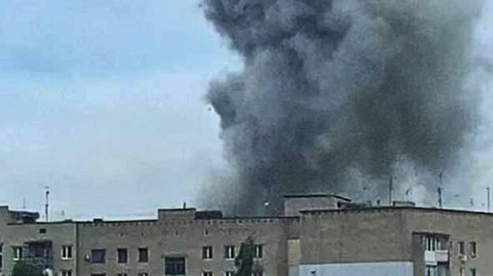 Explosions rock Kherson: Ukrainian Armed Forces destroy recreation facility at which Russian soldiers were staying – local media