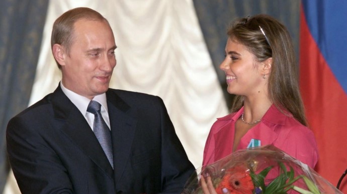 Аліна Кабаєва як фактична дружина Путіна має бути під санкціями Швейцарії – нардепи