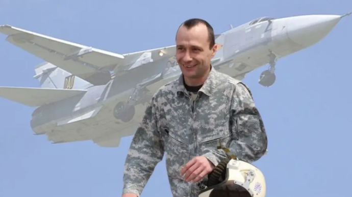 Zelenskyy posthumously awards title of Hero of Ukraine to pilot Oleksii Kovalenko