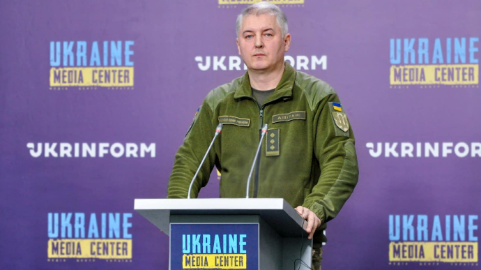 Російські війська готуються посилити натиск на сході України - Міноборони