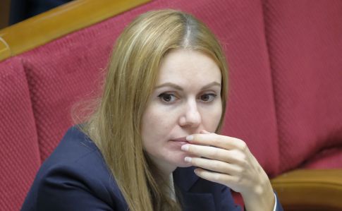 Депутатка Слуги народу: Мого чоловіка затримали через мої голосування