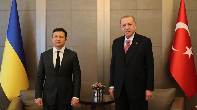 Зеленський поговорив із Ердоганом перед його розмовою з Путіним