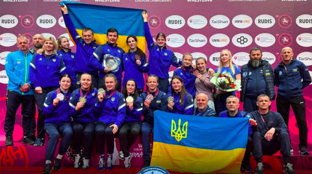 Ukrainian women's team wins team event at 2025 European Wrestling Championships