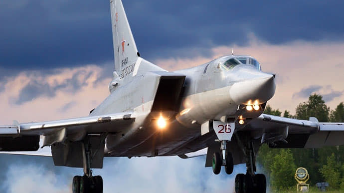 Ukraine's Intelligence Chief says Russia has only 27 strategic bombers at its disposal