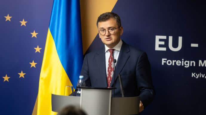 Україна та Швеція домовились почати переговори про гарантії безпеки