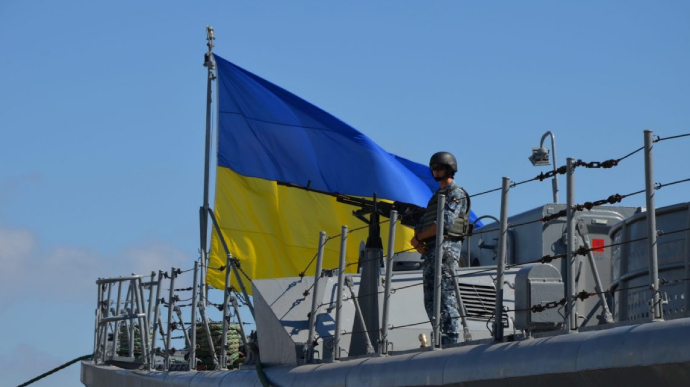 Одесситов просят сохранять спокойствие: плановые морские артиллерийские стрельбы