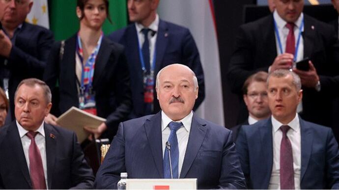  Лукашенко: У Білорусі введено режим підвищеної терористичної небезпеки