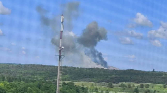 У Луганську прогриміли вибухи – ЗМІ